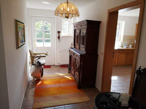 Flur - Eingangsbereich EG - 