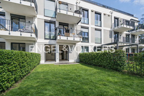 Sicht vom Garten zur Wohnung - 