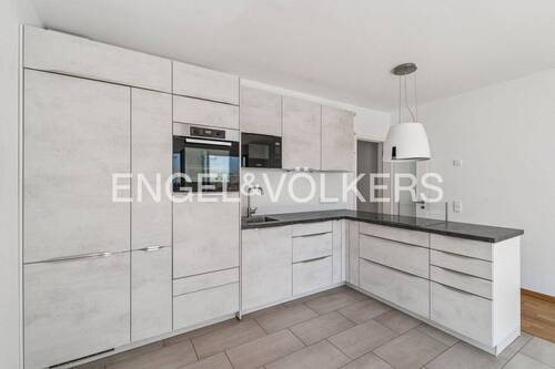 Küche-Ausschnitt - 2 Zimmer Etagenwohnung in Berlin