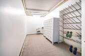 Umkleide EG - 