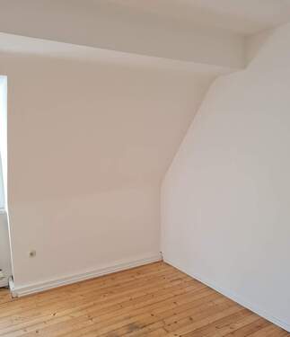 20250829_150629.jpg 4.OG.jpg - 3 Zimmer Etagenwohnung in Nürnberg