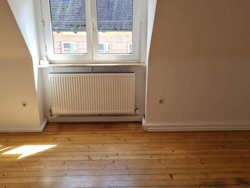 20250829_150626.jpg 4.OG.jpg - Etagenwohnung mit 60,00 m² in Nürnberg zur Miete