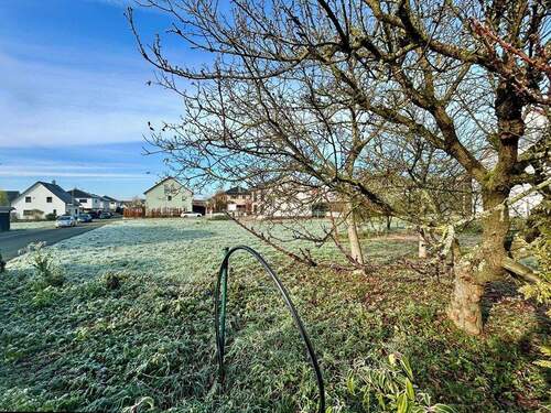 sofort bebaubar - Grundstück zum Kaufen in Langensendelbach