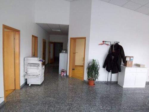 Bild 2 - Halle zur Miete in Endingen