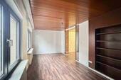 Wohnzimmer - 2 Zimmer Etagenwohnung zum Kaufen in Hürth