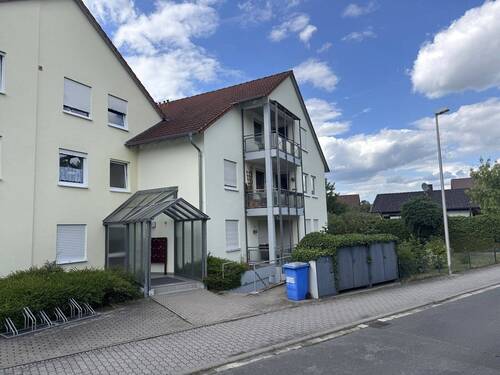 Außenansicht / Zugang zum Haus.jpg - 