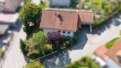 Drohnenansicht - Einfamilienhaus mit schönem Blick - eingebettet in idyllischer Wohnsiedlung