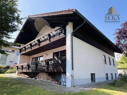 Außenansicht - Einfamilienhaus mit 256,60 m² in Deggendorf zum Kaufen