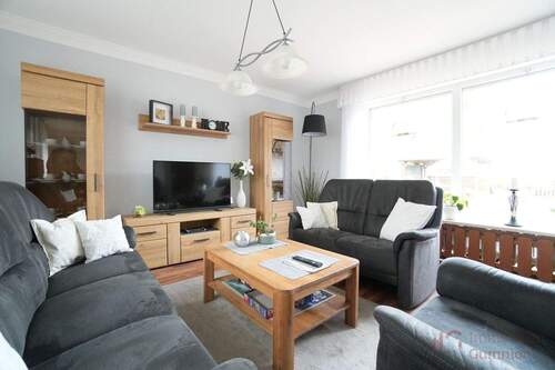 Wohn- und Esszimmer - 