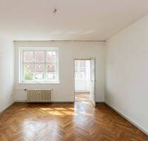 Helle 3-Zi-Altbauwohnung mit Wintergarten in Schöneberg mit viel Potenzial - Berlin