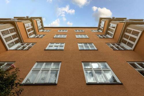 Fassade Haus Rubensstrasse.jpg - 3 Zimmer Etagenwohnung in Berlin