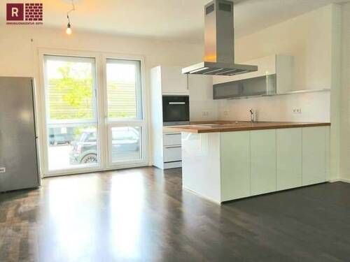 Wohnen_3 - 3 Zimmer Etagenwohnung in Frankfurt