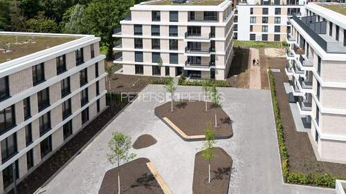 Innenhof - 4 Zimmer Etagenwohnung zum Kaufen in Pinneberg