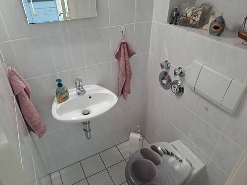 WC - 