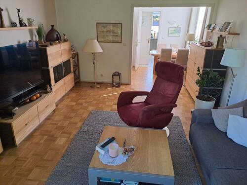 Wohn-/Esszimmer - 