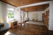 Das Wohnzimmer - Mehrfamilienhaus, Wohnhaus zum Kaufen in Manhagen