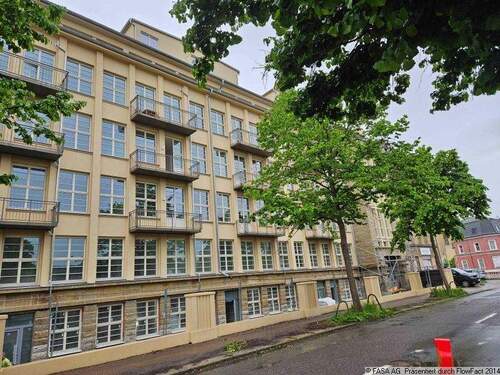 Nachbarhaus_saniert - 