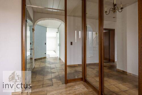 Eingangsbereich - Einfamilienhaus mit 250,00 m&sup2; in Bad Rappenau / Fürfeld zum Kaufen