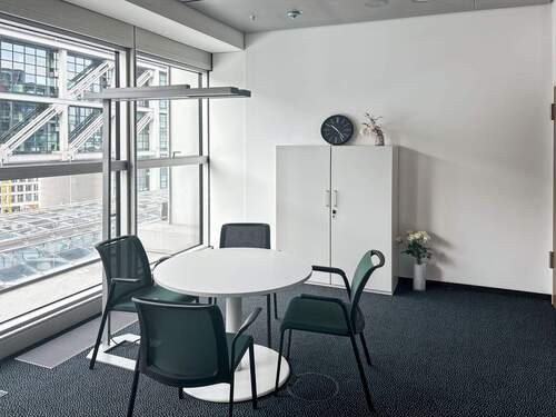 Property Image 1 - Großraumbüros für 10 Personen in Regus Berlin Hauptbahnhof