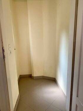 Abstellraum Treppenhaus - 