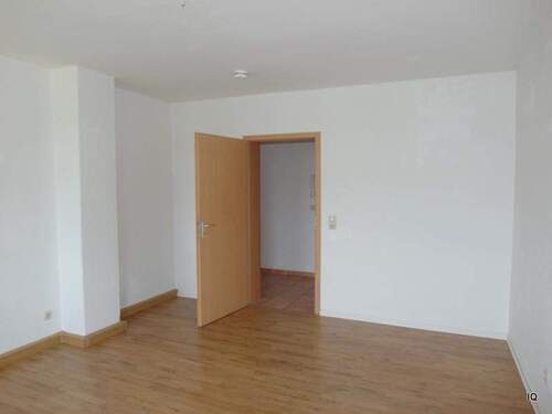 Zimmer 2:gr. Schlafzimmer - oder weiteres Wohnzimmer - 