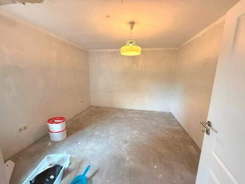 Arbeits- oder Kinderzimmer - 3 Zimmer Einfamilienhaus in Erkner