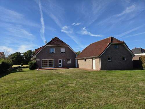 Rückansicht - 6 Zimmer Einfamilienhaus in Westoverledingen