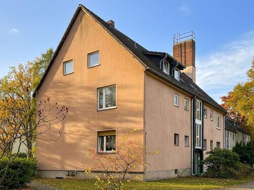 Titelbild - Gepflegte Wohnung mit Balkon - langfristig vermietet und wertstabil in Toplage