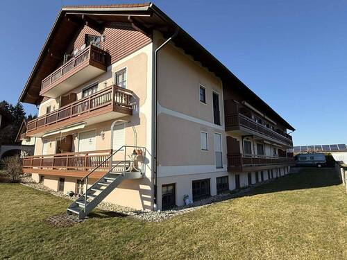 Außenansicht Wohnhaus - 