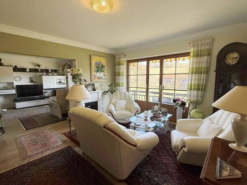 Wohnen - Etagenwohnung mit 100,00 m&sup2; in Bad Birnbach zum Kaufen