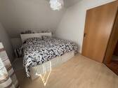 Schlafzimmer DG - 