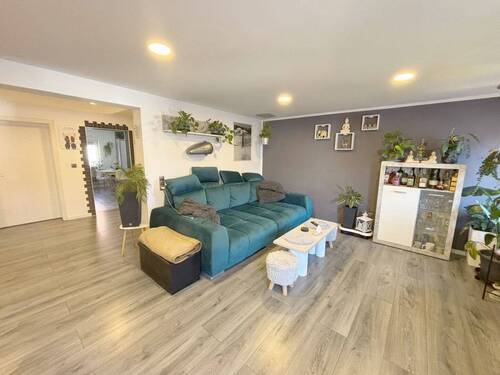 Wohnbereich - 6 Zimmer Reihenmittelhaus zum Kaufen in Waldweiler