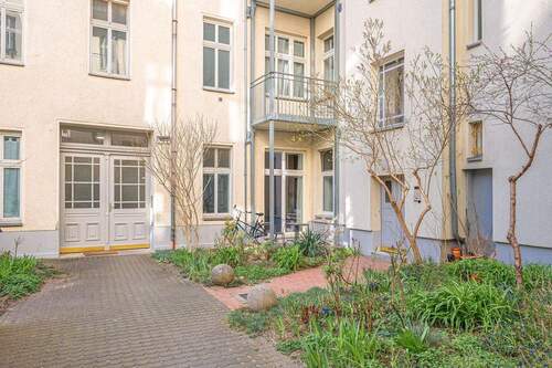 Innenhof 2 (2) - 2 Zimmer Etagenwohnung zum Kaufen in Berlin
