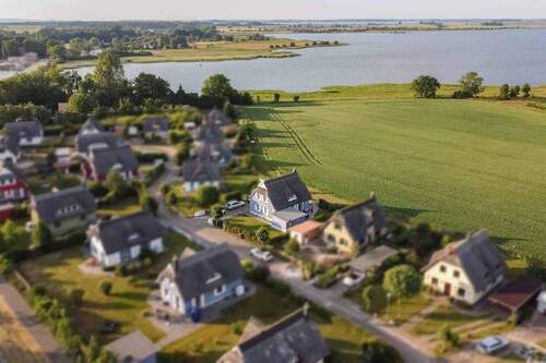 Lage in der Dorfgemeinschaft - 5 Zimmer Einfamilienhaus zum Kaufen in Ummanz