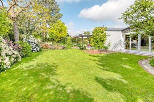 Garten - 8 Zimmer Einfamilienhaus in Erftstadt