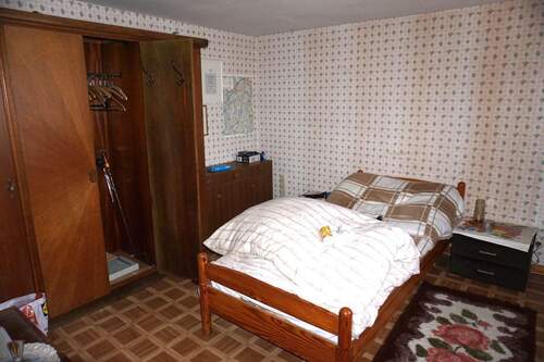 Schlafzimmer 1.JPG - 