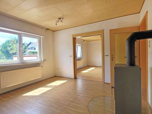 Wohnzimmer - Einfamilienhaus mit 105,00 m&sup2; in Rauenberg zum Kaufen