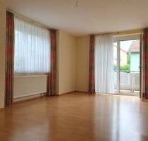 2-Zimmer-Wohnung mit Balkon und Stellplatz in Reichenberg!
