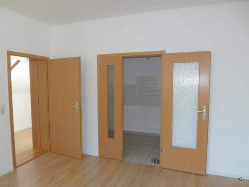 Wohnzimmer, Zugang Küche - 