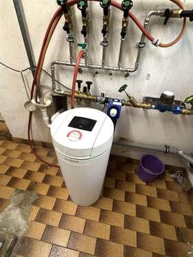 Wasserenthärtungsanlage - 