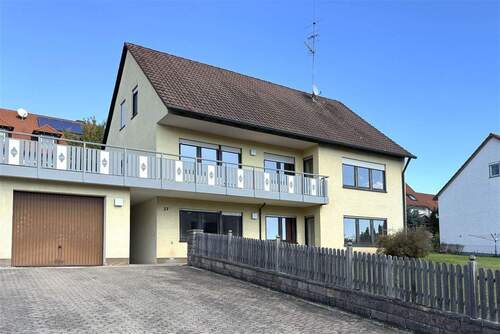 Mehrfamilien Haus mit Garten und großer Dachterras - Mehrfamilienhaus, Wohnhaus mit 172,00 m² in Trautskirchen zum Kaufen
