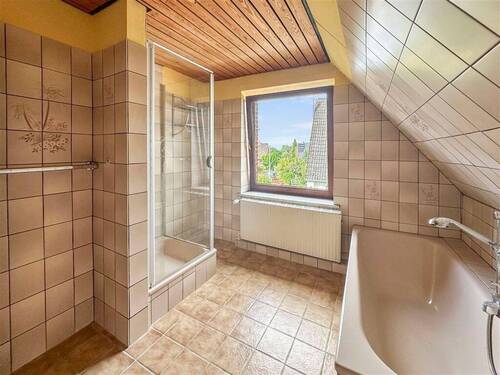 Haus 2 Vollbad im OG - 