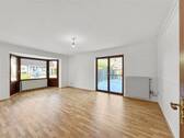 Haus 1 Wohnzimmer im EG - 1 Zimmer Mehrfamilienhaus, Wohnhaus in Mölln