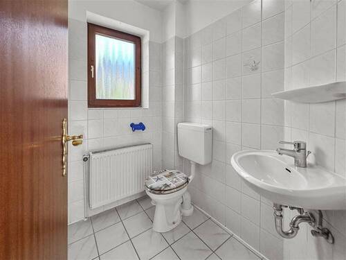 Haus 1 Gäste-WC im EG - 