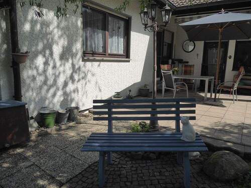 ein schöner Platz auf der Terrasse - 