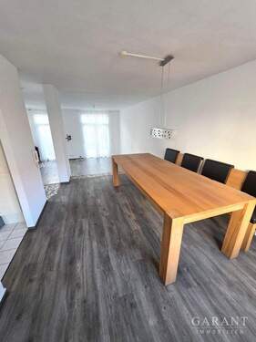 Essplatz vor der Küche - 