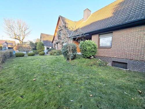 Vorgarten Bild 1 - 3 Zimmer Doppelhaushälfte in Bargteheide