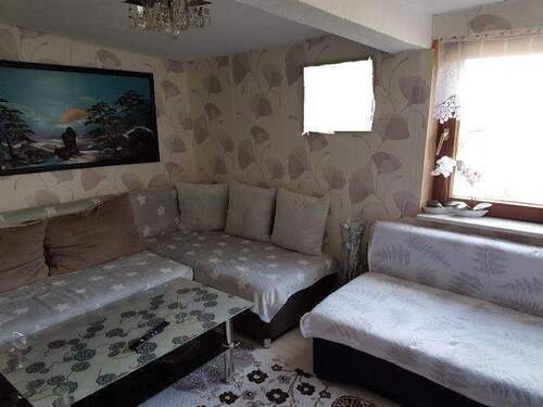 Wohnzimmer - 4 Zimmer Einfamilienhaus zum Kaufen in Gudensberg