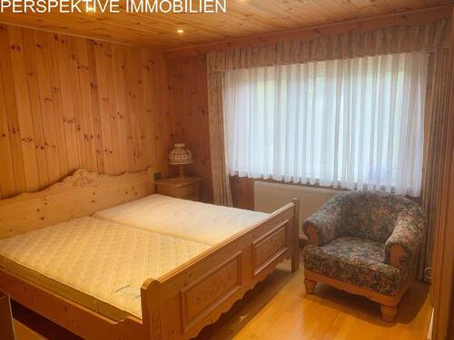 Schlafzimmer EG - 