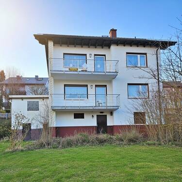 Gartenansicht - 7 Zimmer Mehrfamilienhaus, Wohnhaus in Abtsteinach